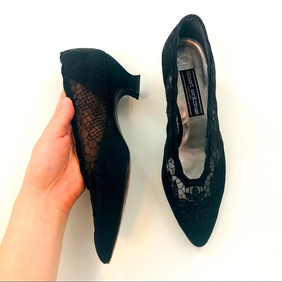 VTG Stuart Weitzman Black Structured Lace Low Heel - Picture 6 of 13